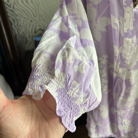 Talbots floral lilac blouse - Picture 3 of 6